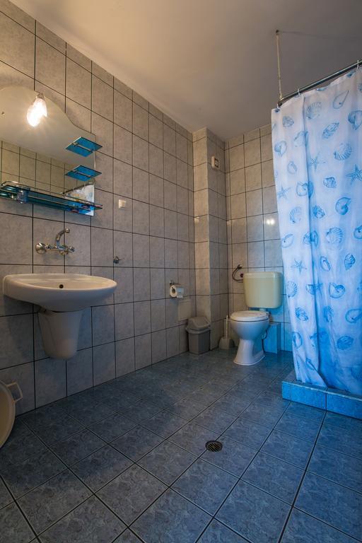 Guest House ,, Ekaterina" Nesebar Esterno foto